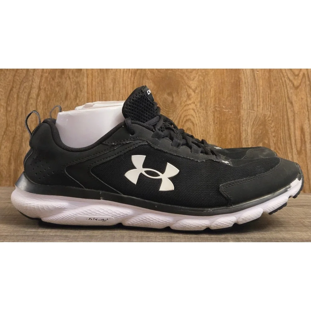 Under Armour Charged Assert 9 Athletic Running Sneakers Mens Size 11 Black White